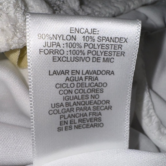 Wishful Park maxi lace/sheer see thru middle dress. Super pretty NWT - Picture 11 of 11